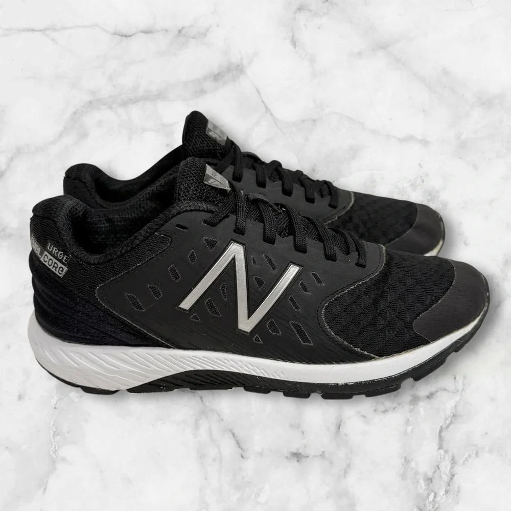 Kids New Balance Fuel Core Urge V2 size 4.5